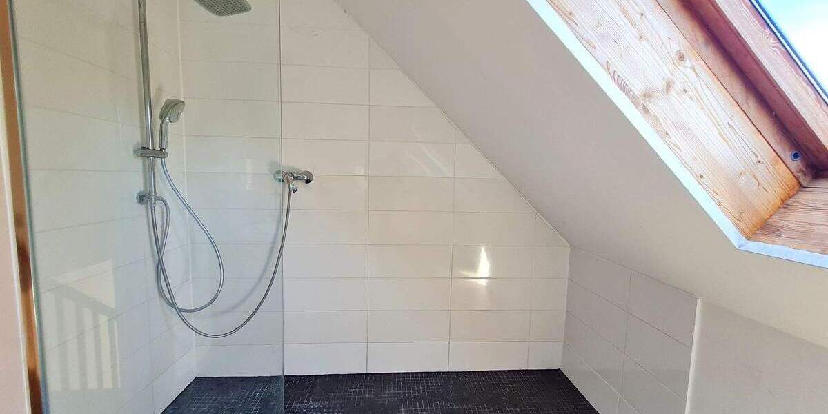 Doppelhaushälfte Magdeburg Salbke - 4 Zimmer, 100 m&sup2;, 230.000&euro; | Angebot:24435559