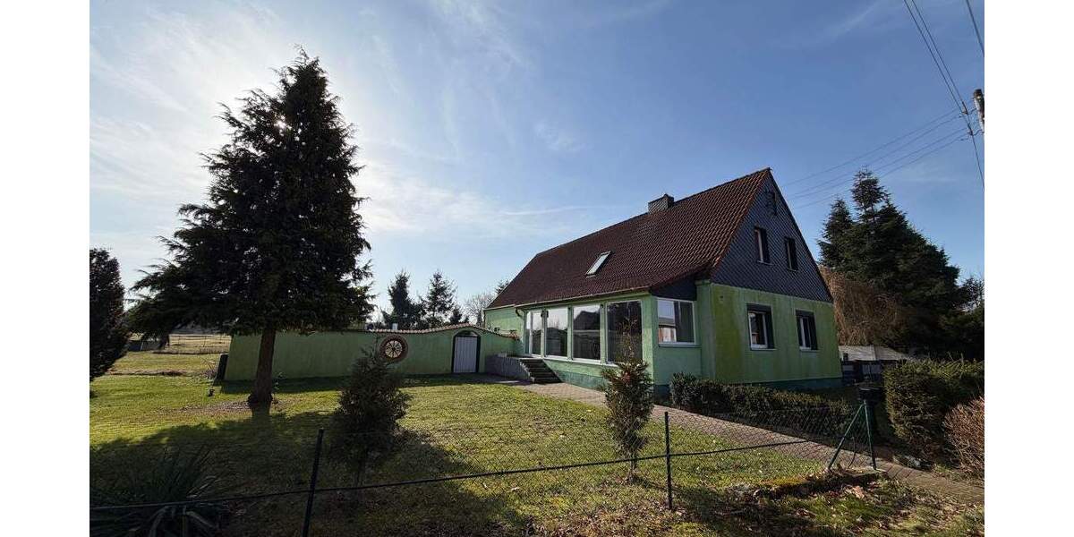 Einfamilienhaus Möckern Göbel - 5 Zimmer, 166 m&sup2;, 185.000&euro; | Angebot:25335990