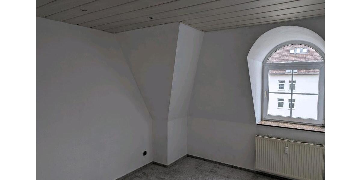Dachgeschoßwohnung Magdeburg Lemsdorf - 4 Zimmer, 146 m&sup2;, 1.200&euro; | Angebot:26676914