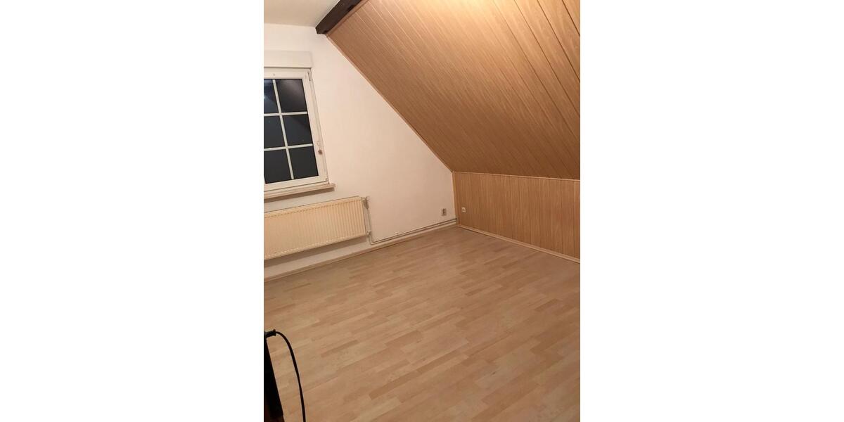 Maisonettenwohnung Haldensleben - 5 Zimmer, 120 m&sup2;, 780&euro; | Angebot:26183129