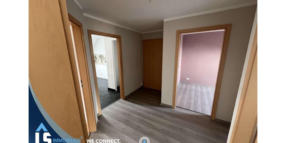 Dachgeschoßwohnung Wolmirstedt - 3 Zimmer, 62 m&sup2;, 400&euro; | Angebot:26477922