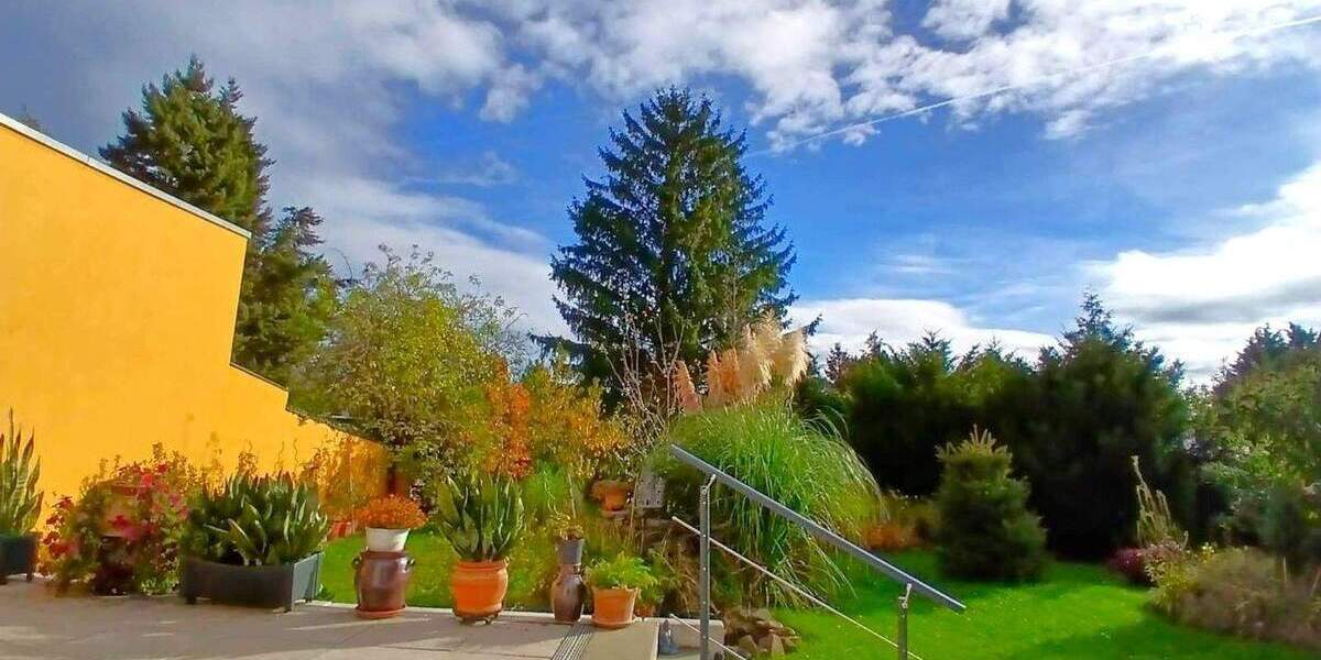 Doppelhaushälfte Barleben - 3 Zimmer, 130 m&sup2;, 295.000&euro; | Angebot:25669399