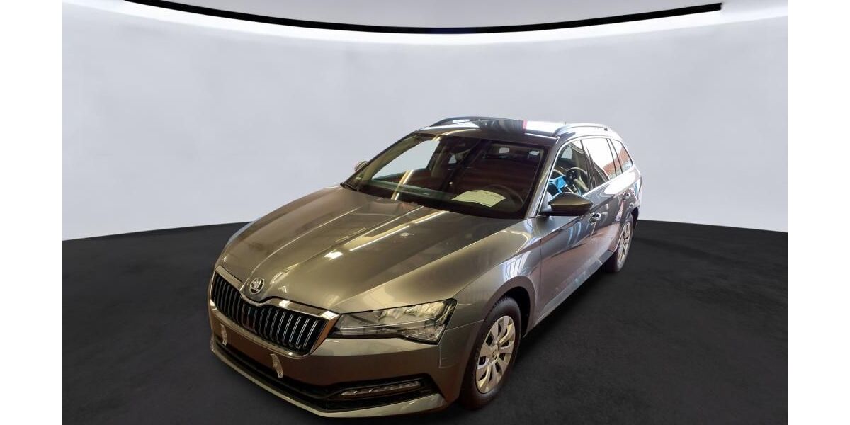 Skoda Superb 45.200 km 26.940 &euro; Magdeburg 39118