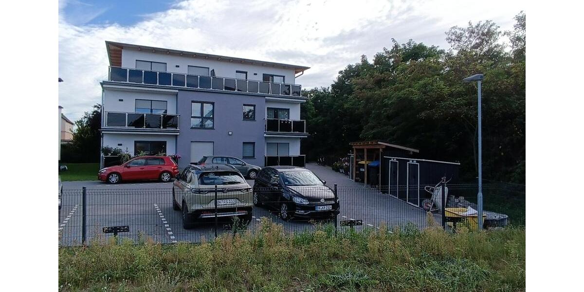 Etagenwohnung Haldensleben - 3 Zimmer, 82 m&sup2;, 905&euro; | Angebot:25870221