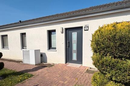 Haus Barleben - 4 Zimmer, 115 m&sup2;, 1.600&euro; | Angebot:26314026