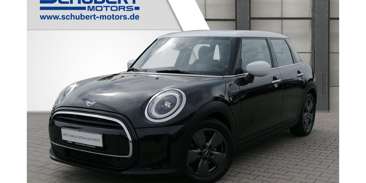 Mini Cooper 35.636 km 22.750 &euro; Magdeburg 39108