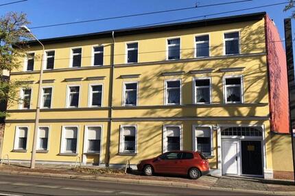 Hier zieht das Glück ein – geräumige Wohnung mit Wohlfühlgarantie unweit der Elbwiesen! 4 zimmer