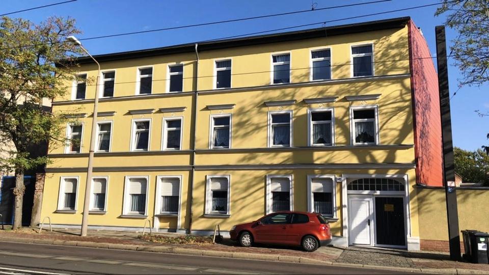 Hier zieht das Glück ein – geräumige Wohnung mit Wohlfühlgarantie unweit der Elbwiesen! 4 zimmer