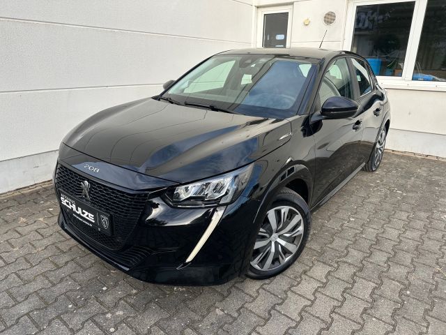 Peugeot 208 18.019 km 17.350 € Magdeburg 39110