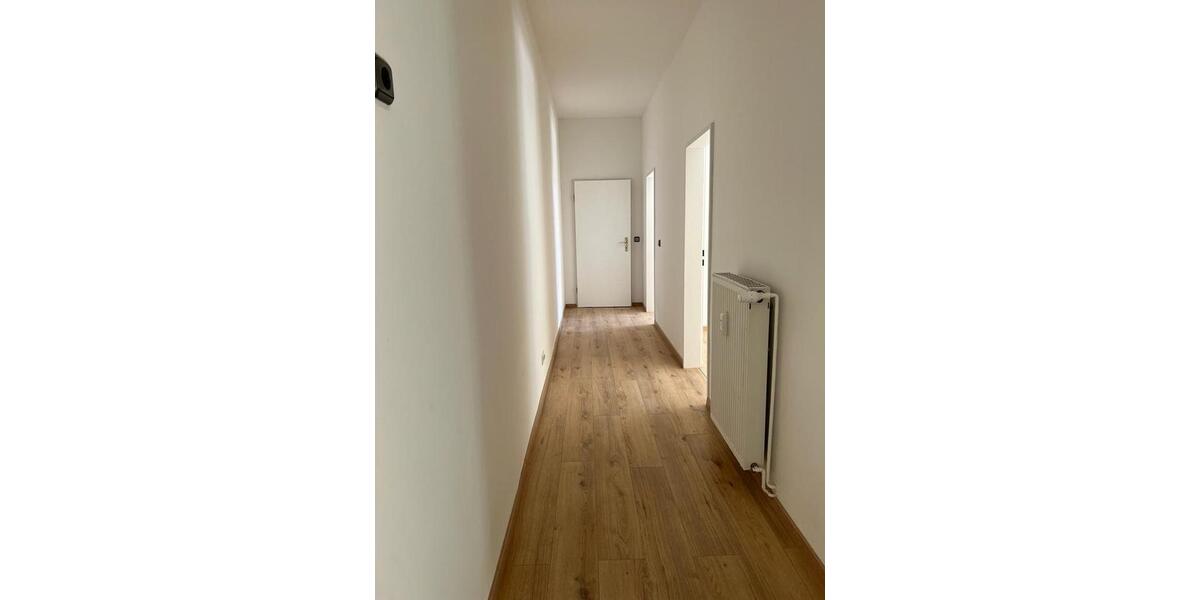 Etagenwohnung Magdeburg Nordwest - 2 Zimmer, 61 m&sup2;, 495&euro; | Angebot:26663787