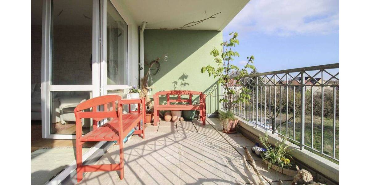 Etagenwohnung Schönebeck - 3 Zimmer, 89 m&sup2;, 155.000&euro; | Angebot:26718017