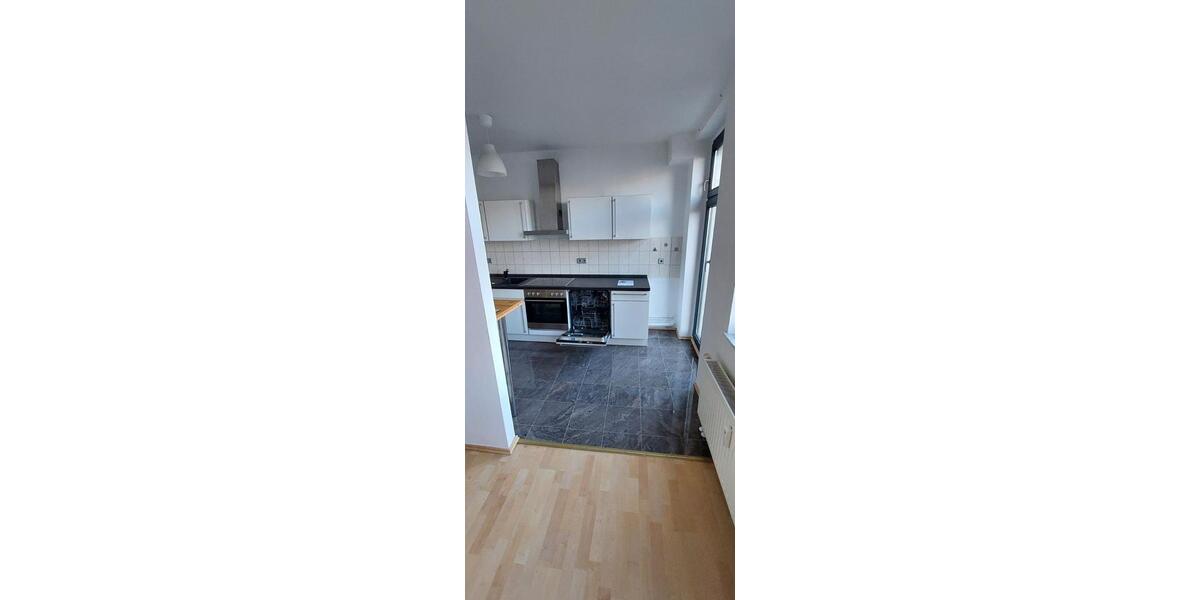 Etagenwohnung Magdeburg Nordwest - 1 Zimmer, 65 m&sup2;, 455&euro; | Angebot:24977482
