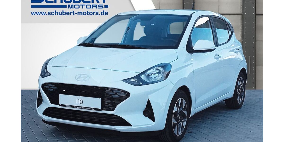Hyundai i10 2.666 km 15.590 &euro; Magdeburg 39108