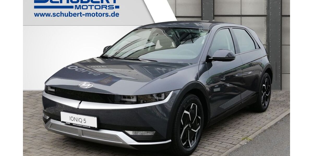 Hyundai IONIQ 5 10.840 km 35.590 &euro; Magdeburg 39108