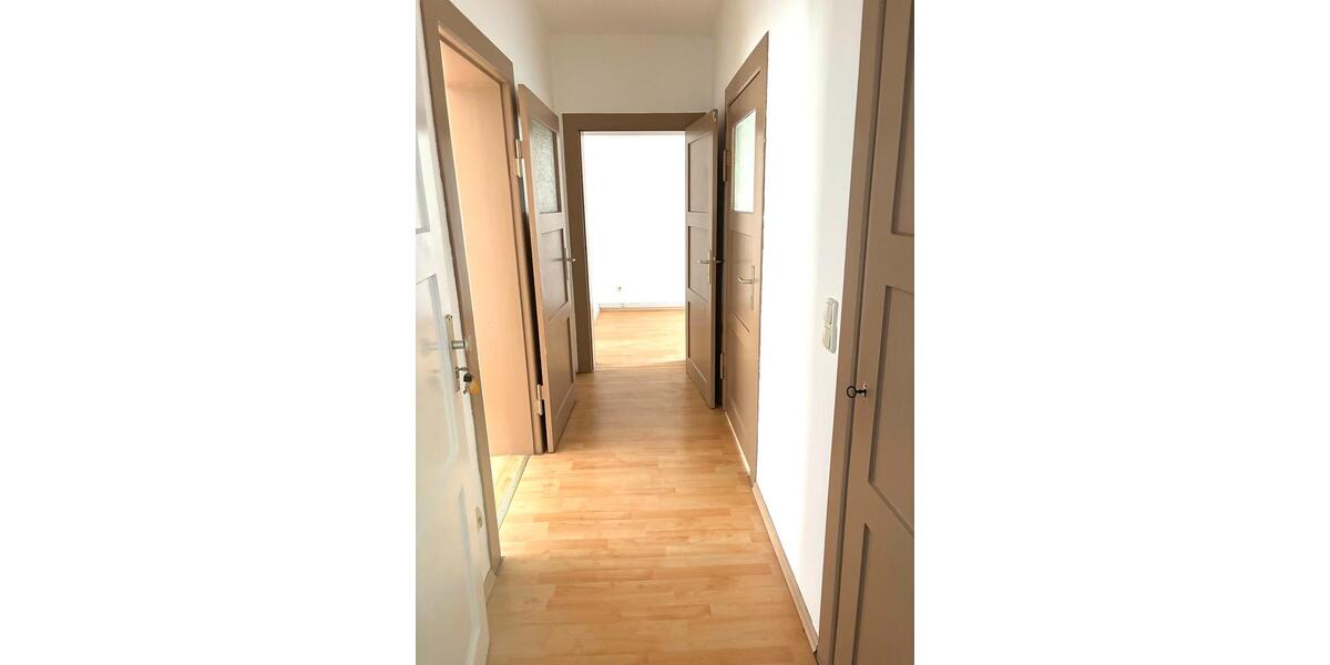 Erdgeschoßwohnung Calbe (Saale) - 3 Zimmer, 52 m&sup2;, 258&euro; | Angebot:24728679