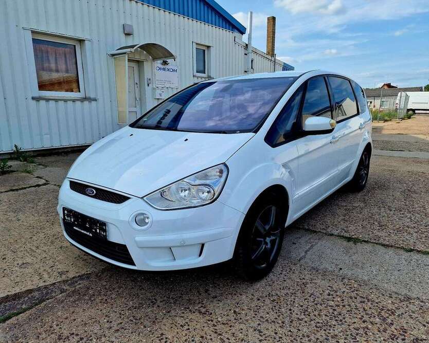 S-Max