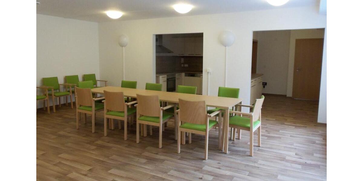 Etagenwohnung Gommern - 1 Zimmer, 24 m&sup2;, 210&euro; | Angebot:23710651