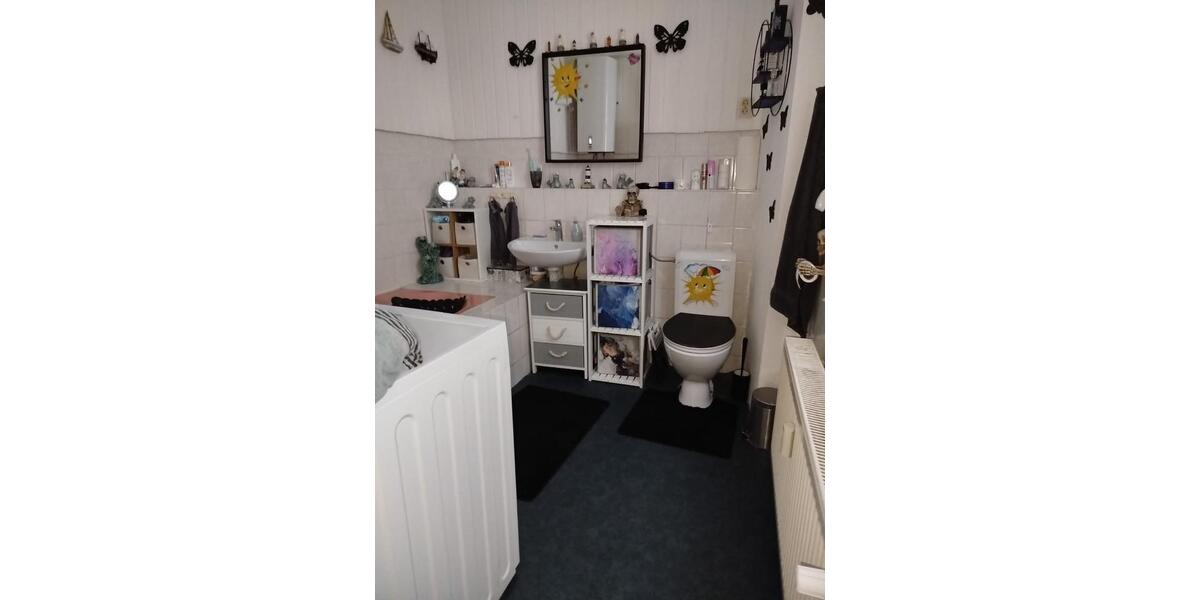 Erdgeschoßwohnung Wanzleben-Börde Börde - 5 Zimmer, 120 m&sup2;, 469&euro; | Angebot:19433680