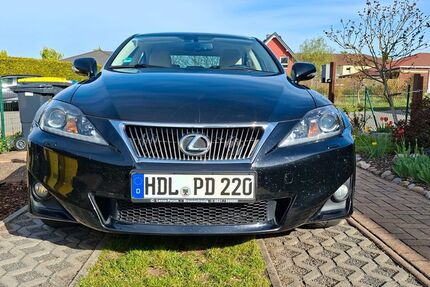 Lexus IS 220 144.100 km 7.999 &euro; Haldensleben 39340