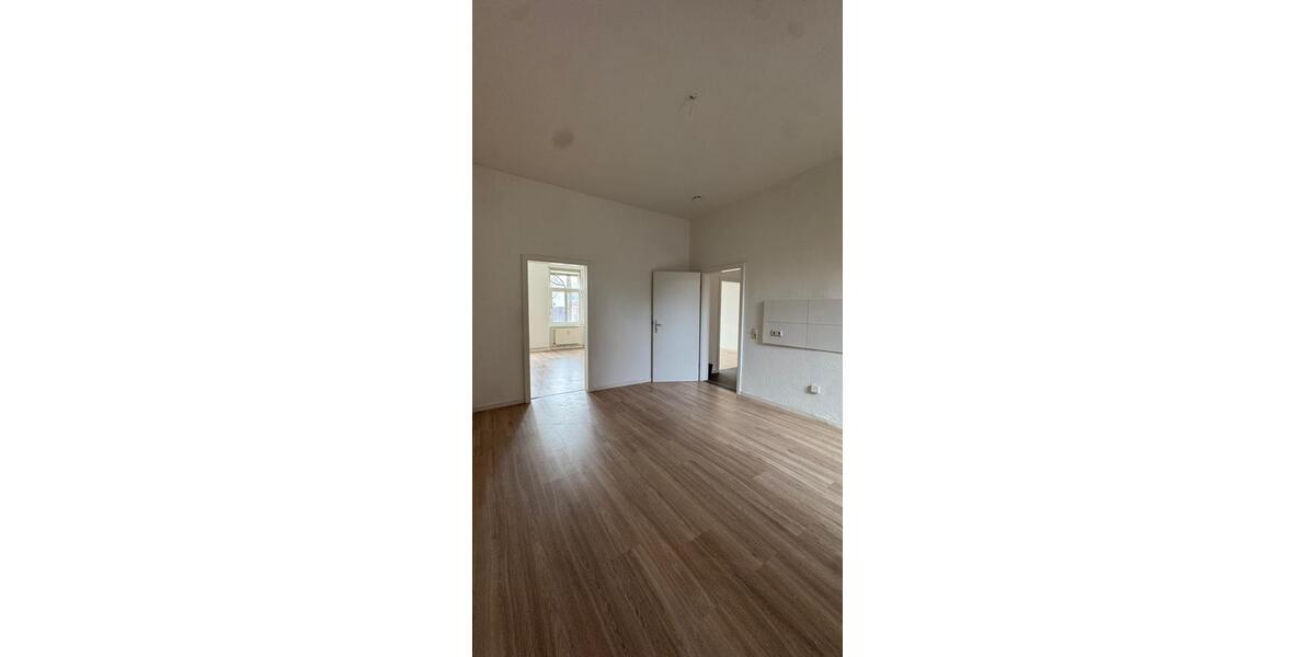 Erdgeschoßwohnung Magdeburg Neue Neustadt - 3 Zimmer, 73 m&sup2;, 600&euro; | Angebot:25614504