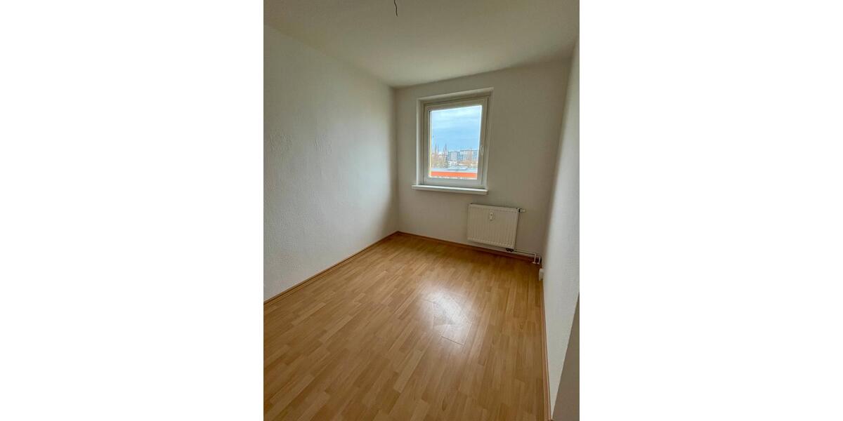 Etagenwohnung Magdeburg Großer Silberberg - 4 Zimmer, 66 m&sup2;, 460&euro; | Angebot:24453370