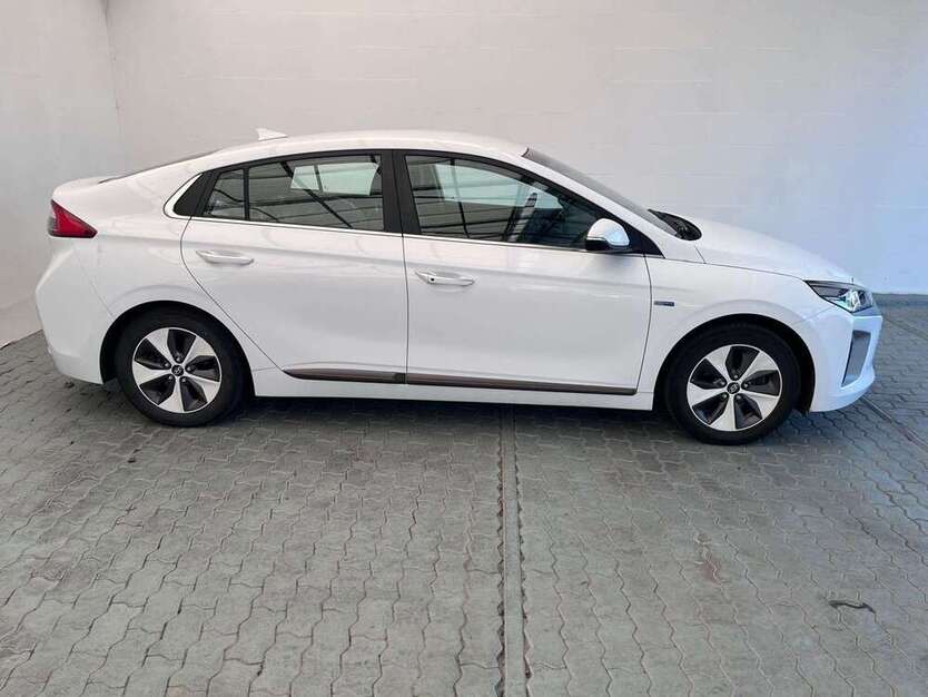 IONIQ