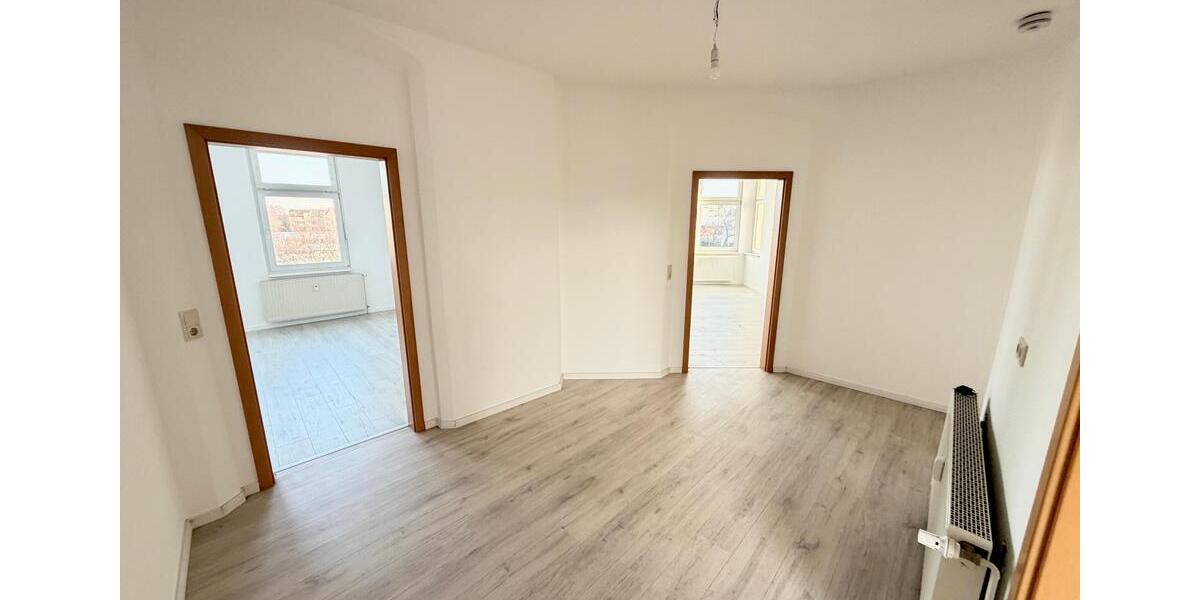 Dachgeschoßwohnung Magdeburg Leipziger Straße - 3 Zimmer, 103 m&sup2;, 702&euro; | Angebot:24895914