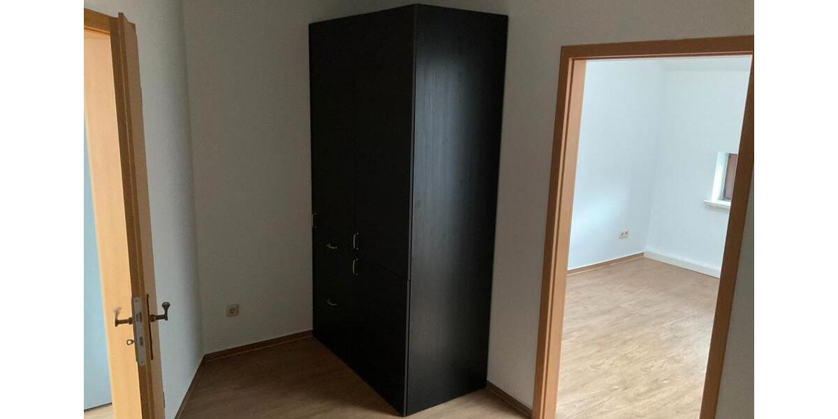 Dachgeschoßwohnung Magdeburg Nordwest - 3 Zimmer, 100 m&sup2;, 874&euro; | Angebot:26216236