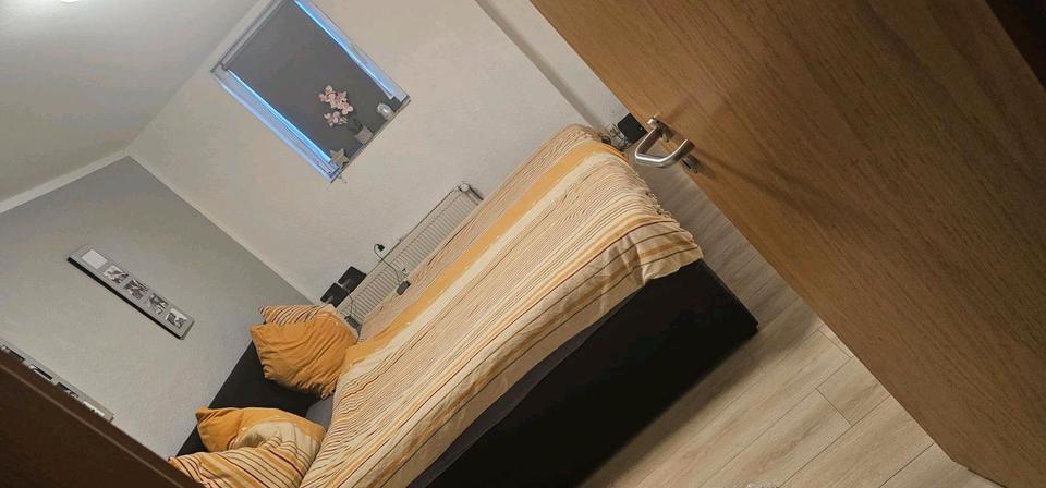 Etagenwohnung Egeln - 3 Zimmer, 104 m&sup2;, 731&euro; | Angebot:26322012