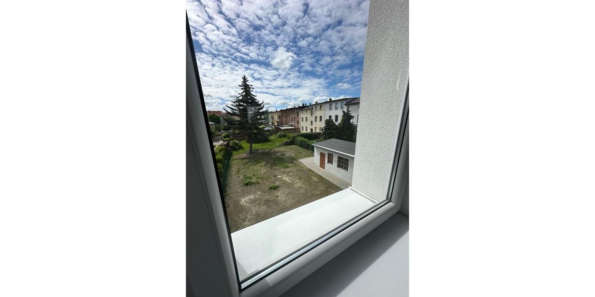 Etagenwohnung Schönebeck (Elbe) - 1 Zimmer, 37 m&sup2;, 260&euro; | Angebot:26672029