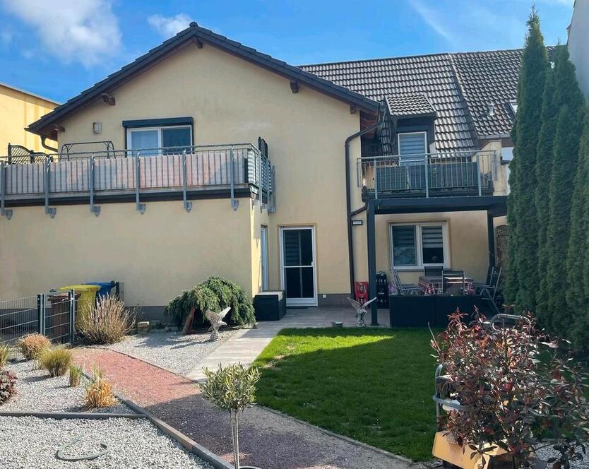 Zauberhaftes Zweifamilienhaus in ruhiger Lage