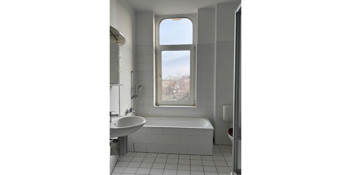 Etagenwohnung Magdeburg Alte Neustadt - 4 Zimmer, 133 m&sup2;, 860&euro; | Angebot:24534657