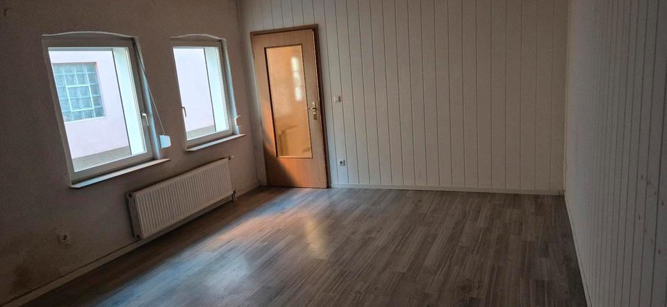 Einfamilienhaus Egeln - 2 Zimmer, 75 m&sup2;, 99.999&euro; | Angebot:26777432