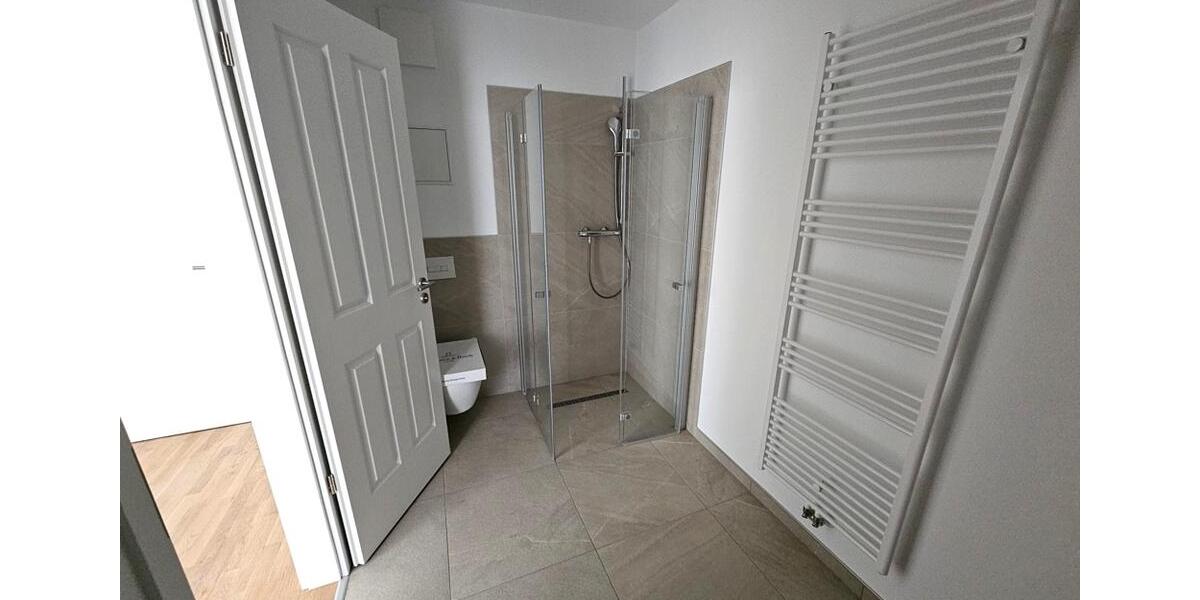 Etagenwohnung Magdeburg Neue Neustadt - 2 Zimmer, 61 m&sup2;, 587&euro; | Angebot:26621247