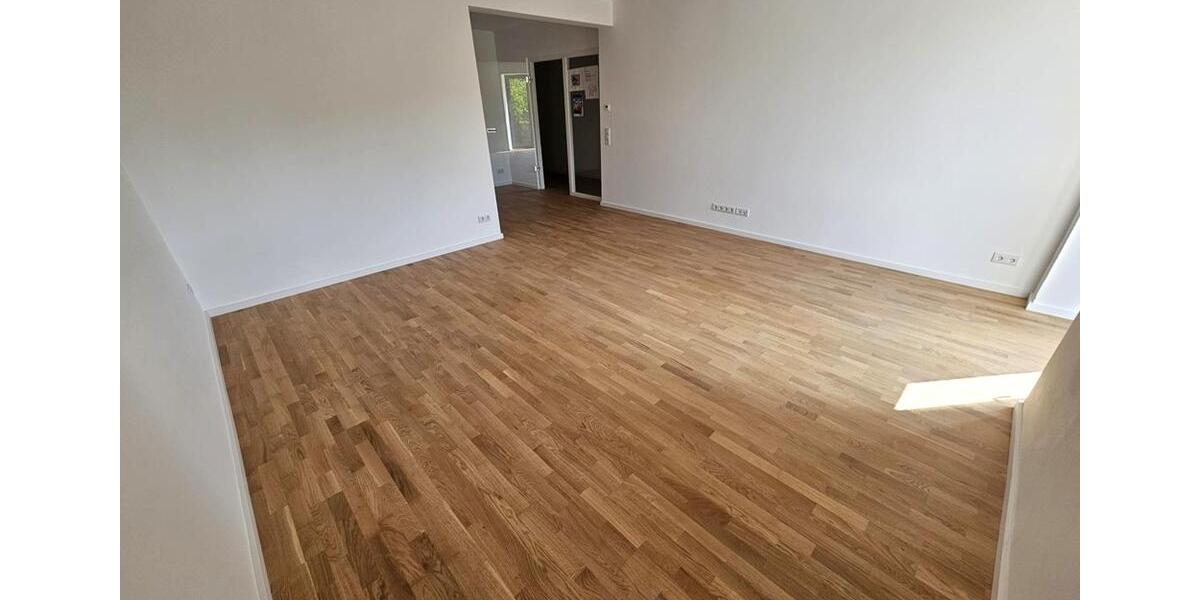 Etagenwohnung Magdeburg Neue Neustadt - 2 Zimmer, 75 m&sup2;, 716&euro; | Angebot:26662544