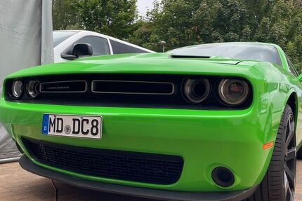 Dodge Challenger 156.000 km 18.600 &euro; Magdeburg 39116