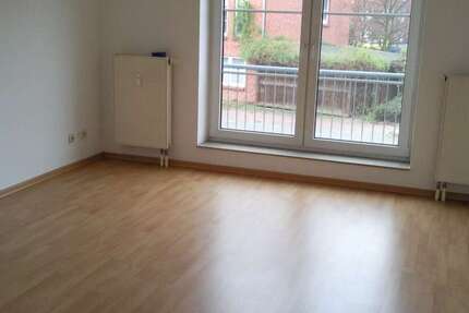 Wohnung Hermsdorf Hermsdorf - 2 Zimmer, 61 m&sup2;, 370&euro; | Angebot:25368975