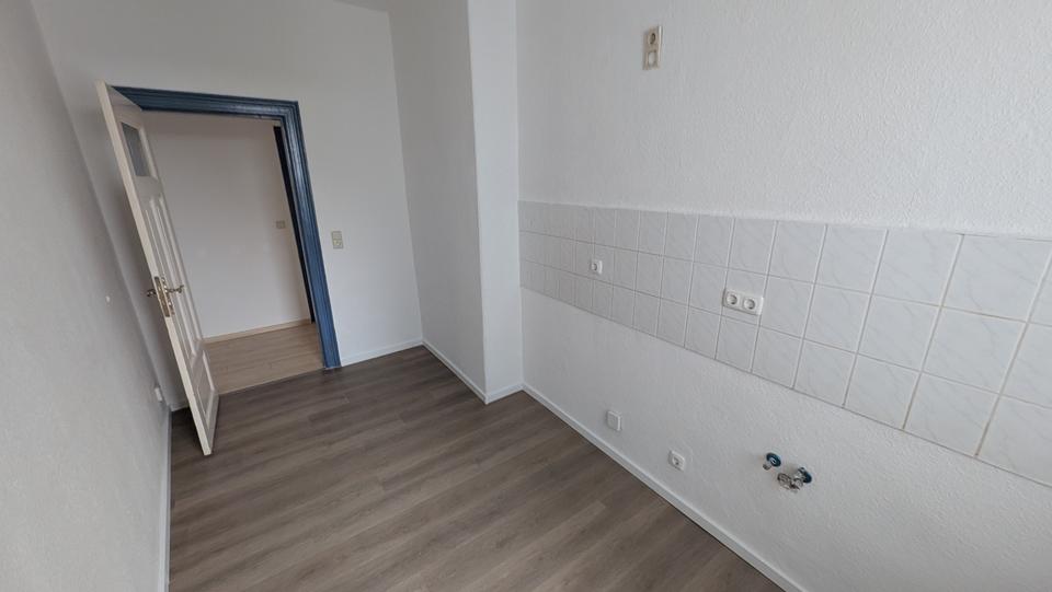 Etagenwohnung Magdeburg Leipziger Straße - 4 Zimmer, 90 m&sup2;, 720&euro; | Angebot:25100018