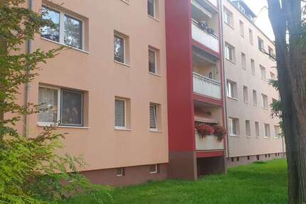 Wohnung Calbe - 3 Zimmer, 63 m&sup2;, 345&euro; | Angebot:25308213