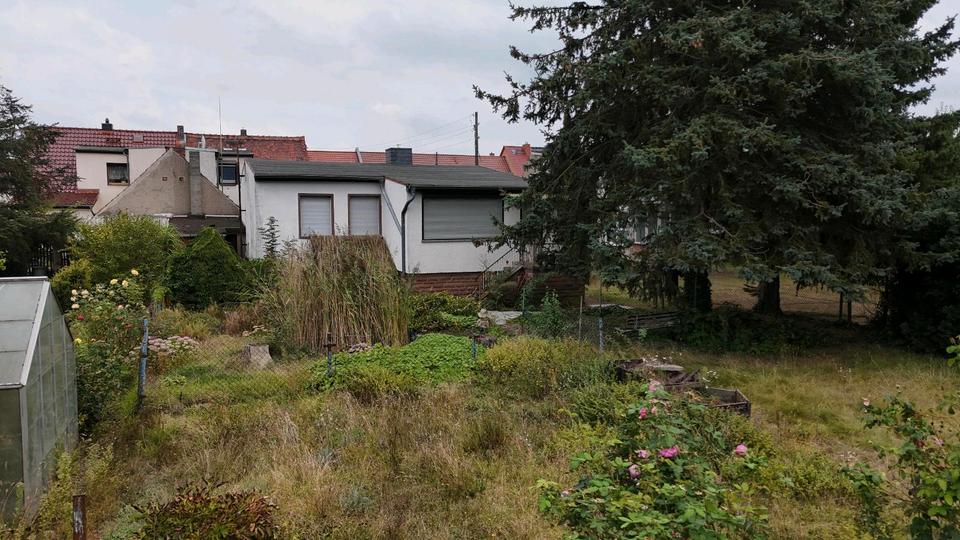 Einfamilienhaus Barleben - 4 Zimmer, 100 m&sup2;, 190.000&euro; | Angebot:26082762