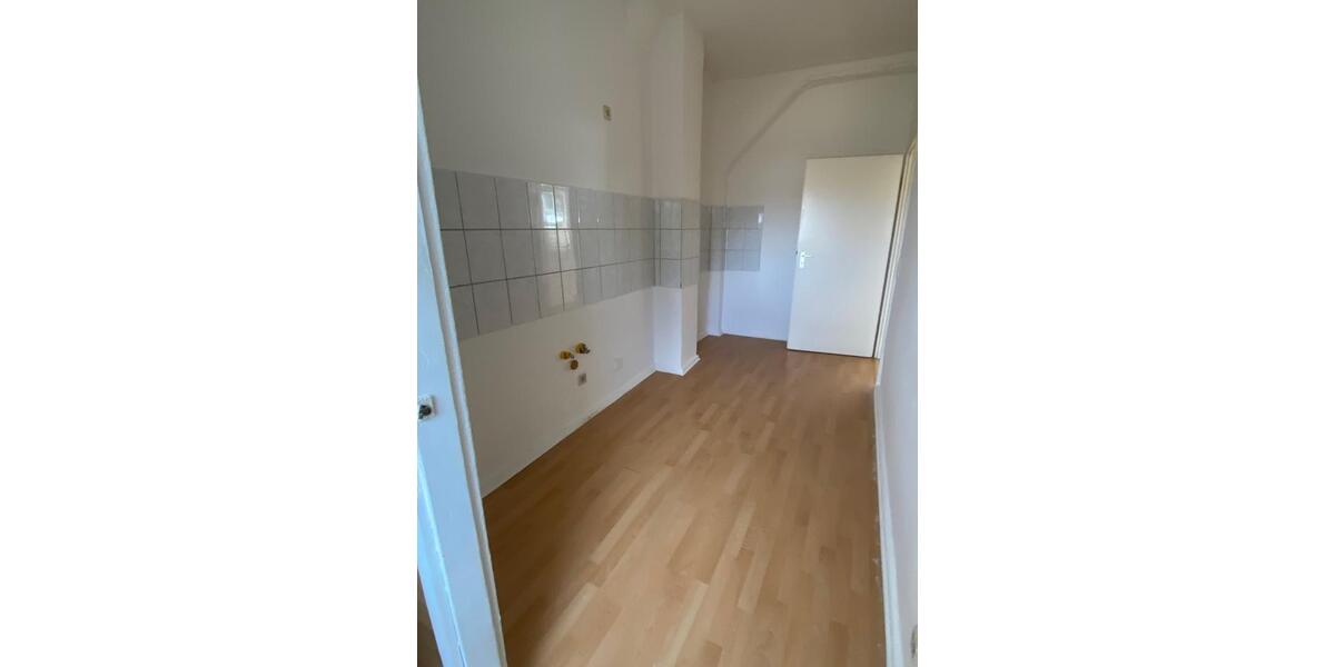 Dachgeschoßwohnung Magdeburg Brückfeld - 2 Zimmer, 54 m&sup2;, 320&euro; | Angebot:26051239