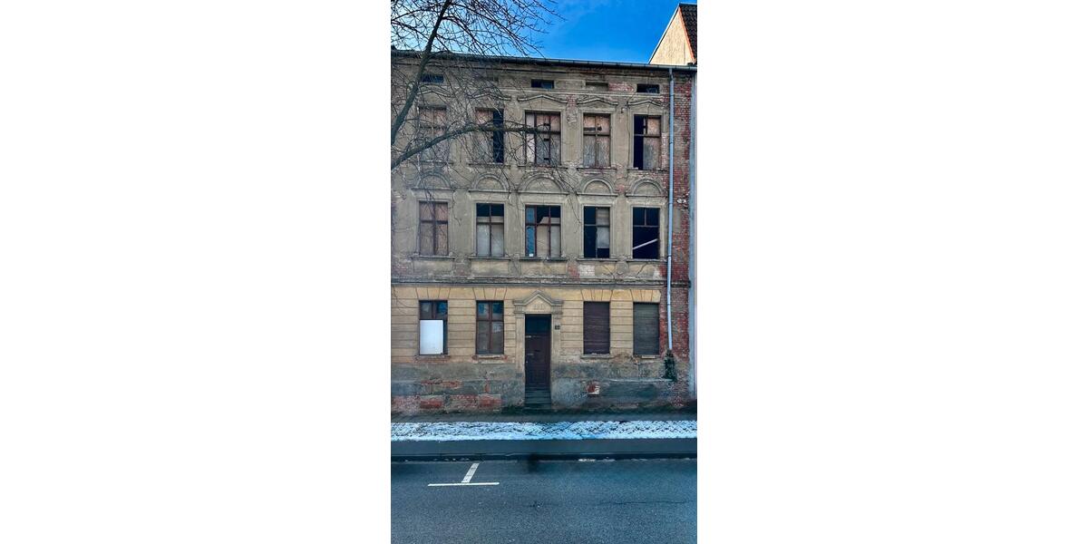 Mehrfamilienhaus, Wohnhaus Magdeburg Nordwest - 120.000&euro; | Angebot:27021224