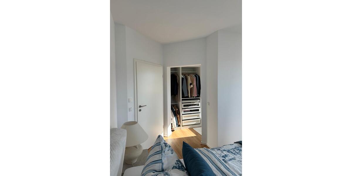 Etagenwohnung Wolmirstedt - 3.5 Zimmer, 102 m&sup2;, 1.267&euro; | Angebot:26602660