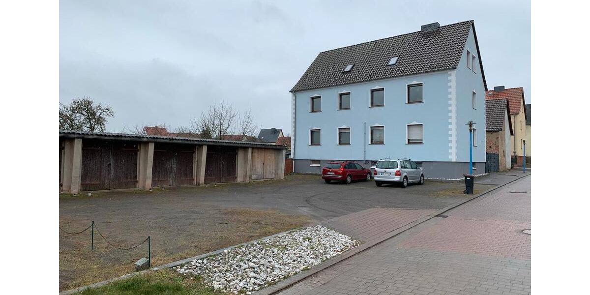 MehrfamilienhausNebengelassGarangenkomplex Süplingen zimmer