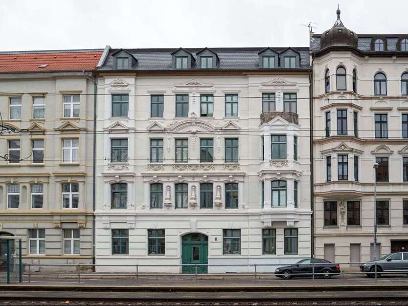Wohnung zum Mieten in Magdeburg 775 € 137 m² 4 zimmer
