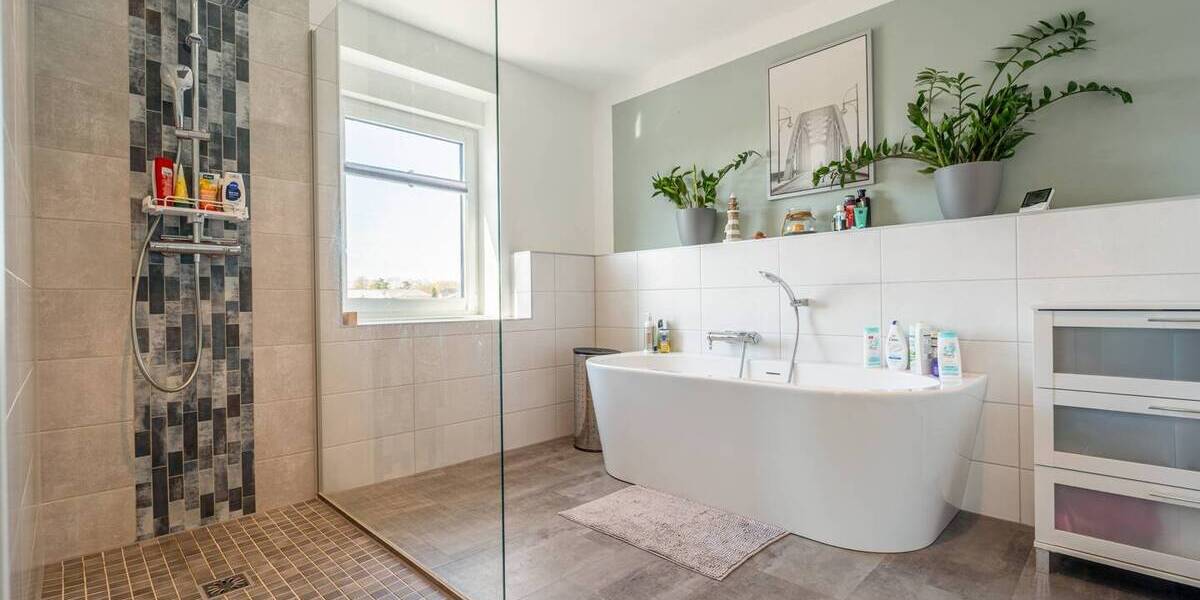 Doppelhaushälfte Niederndodeleben Niederndodeleben - 7 Zimmer, 160 m&sup2;, 399.000&euro; | Angebot:26208200