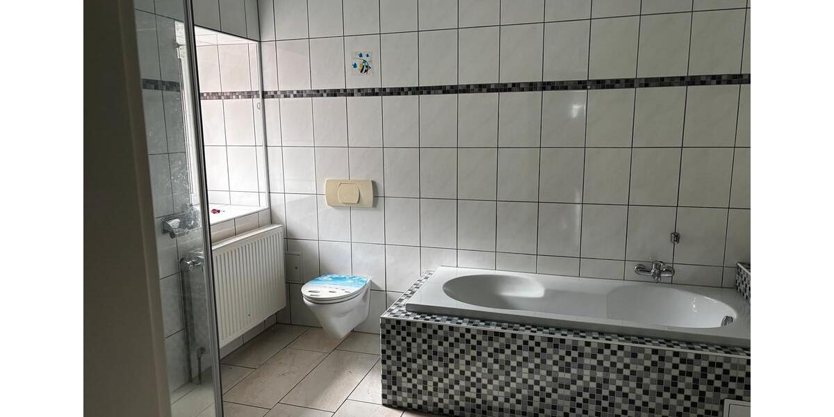 Doppelhaushälfte Erxleben - 5 Zimmer, 150 m&sup2;, 40.000&euro; | Angebot:26020629