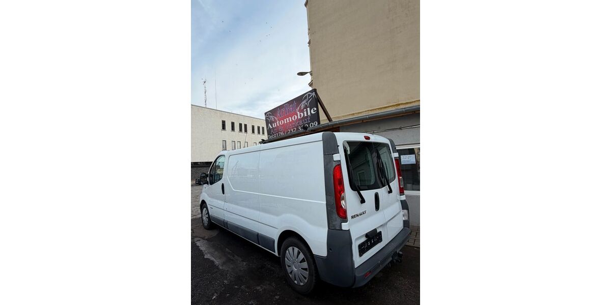 Renault Trafic 200.000 km 5.900 &euro; Magdeburg 39106