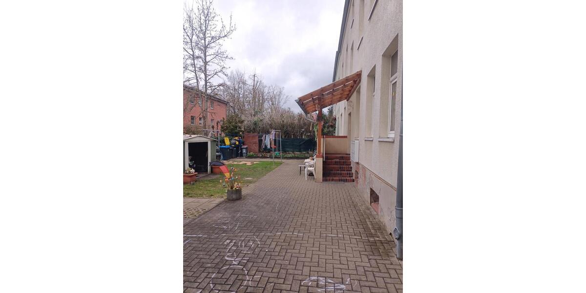 Mehrfamilienhaus, Wohnhaus Oschersleben (Bode) - 24 Zimmer, 306 m&sup2;, 350.000&euro; | Angebot:25724106