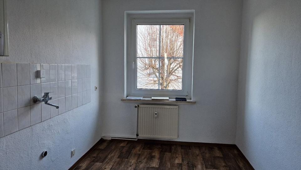 Etagenwohnung Egeln - 3 Zimmer, 64 m&sup2;, 419&euro; | Angebot:19353583